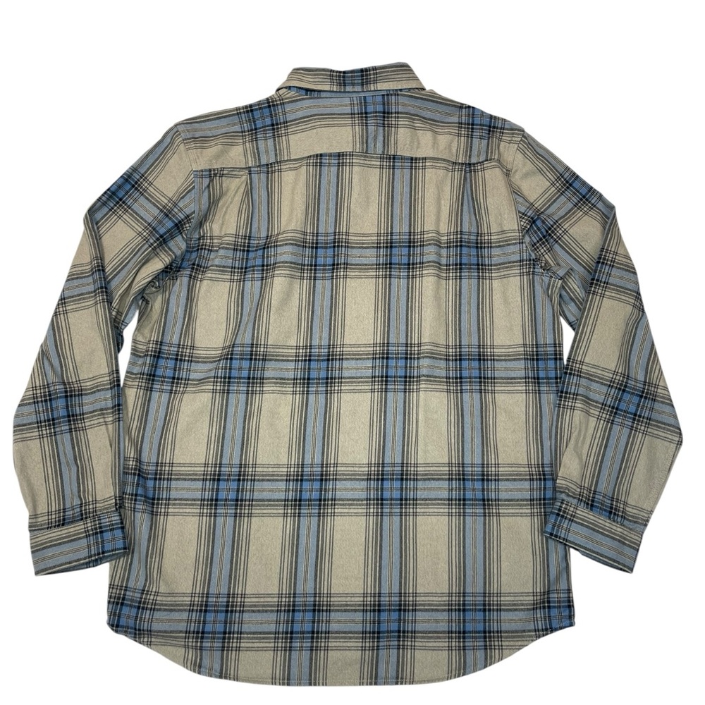 Carhartt Men’s Loose Fit Heavyweight Flannel Long-Sleeve Plaid Shirt - Picture 5 of 16
